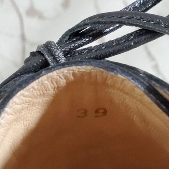 Charlotte Olympia Derby Oxford Womens Size 39 US 9 Ostrich Embossed Leather - Picture 13 of 13